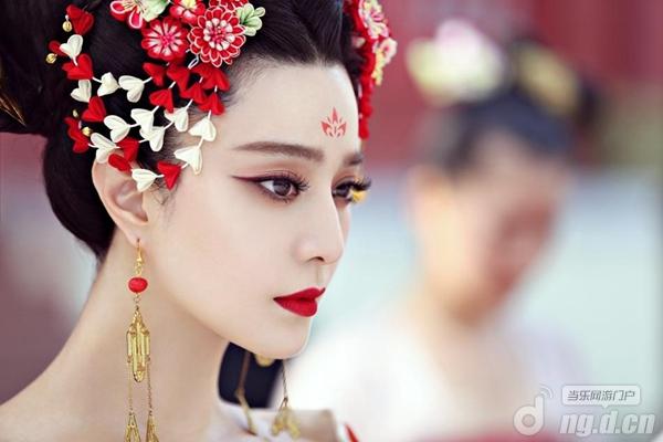 范冰冰《暗黑黎明》新造型曝光 酷似千古第一女皇