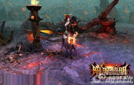 《暗黑黎明》玩家COS火域神莱娜 众评高还原