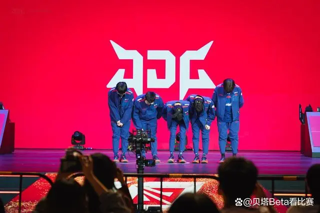 LPL春季赛门票价格公布！JDG主场最高达588元，最低168元，比LCK高出4倍以上。